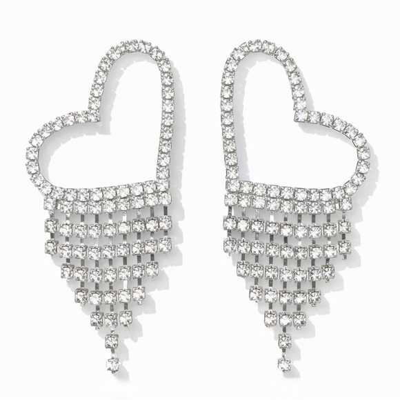 Anthropologie Jewelry - ⚜️ Chic Trendy Silver Heart Dangle Earrings